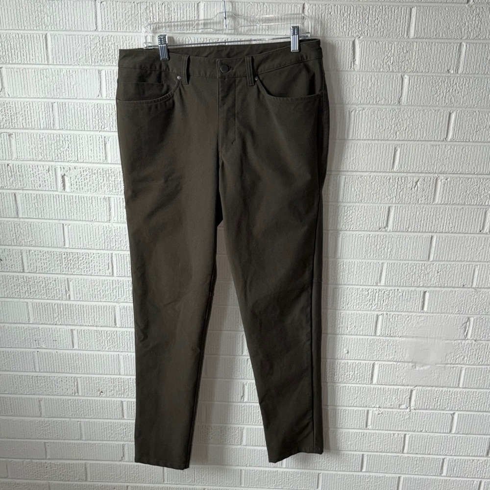 lululemon athletica Men's Dark Green Chinos